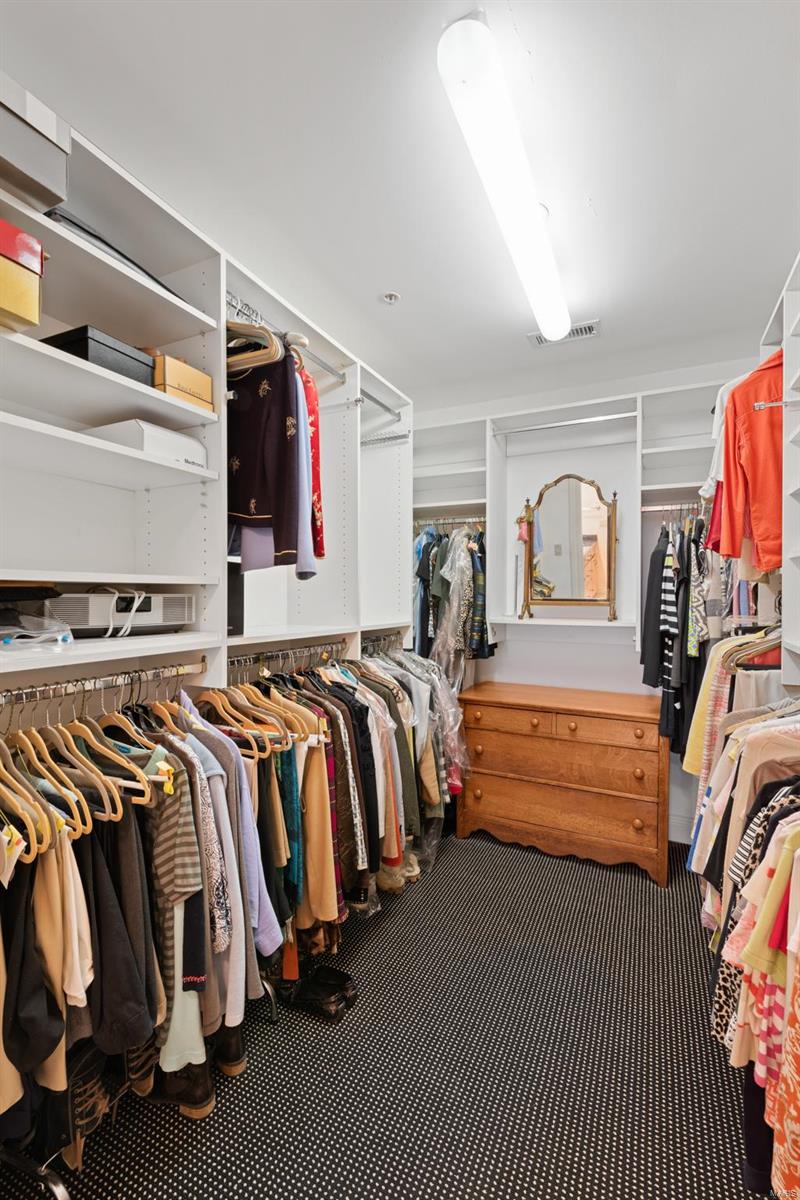 Shaw Place Condo - Residential