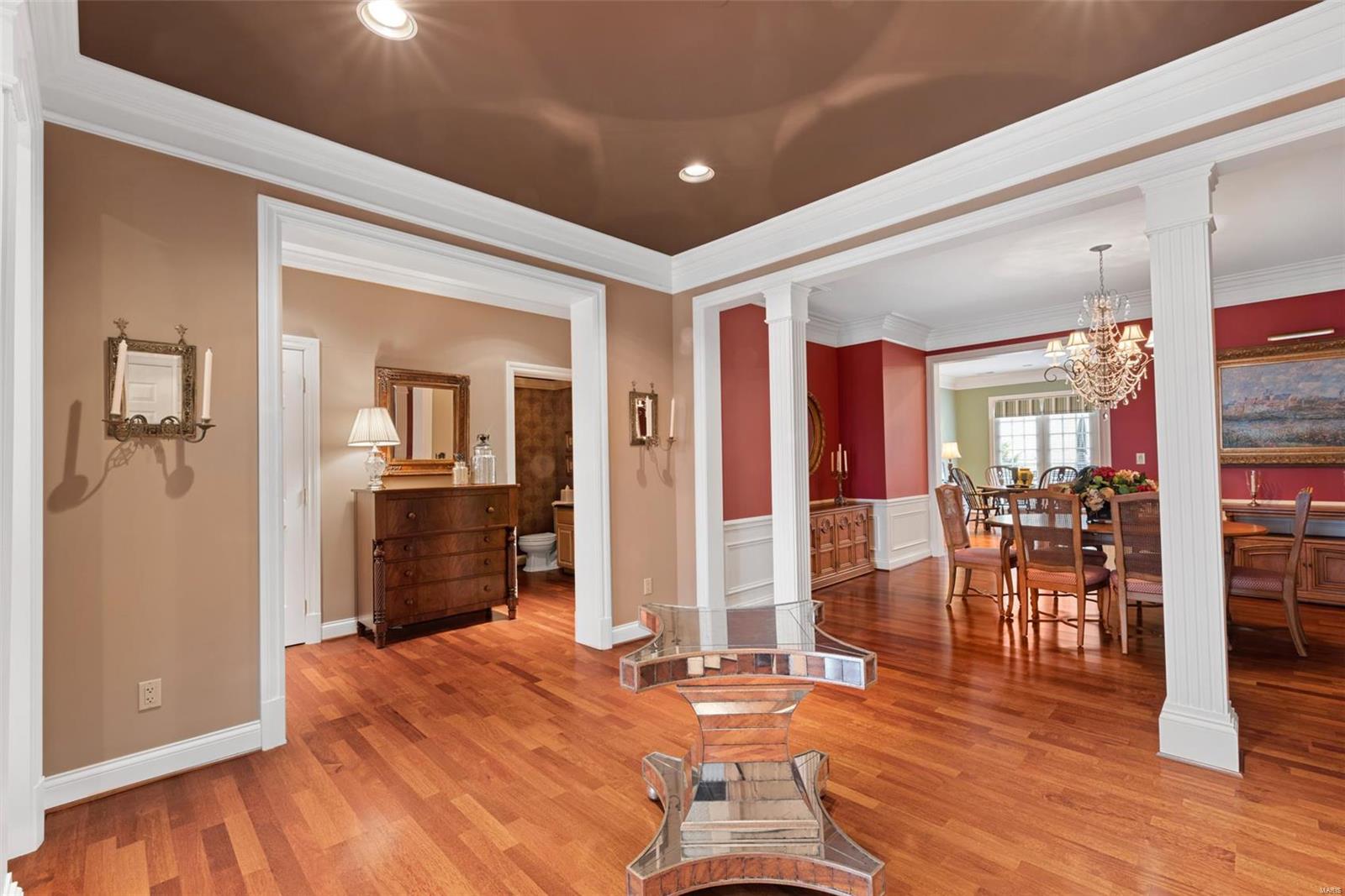 Shaw Place Condo - Residential