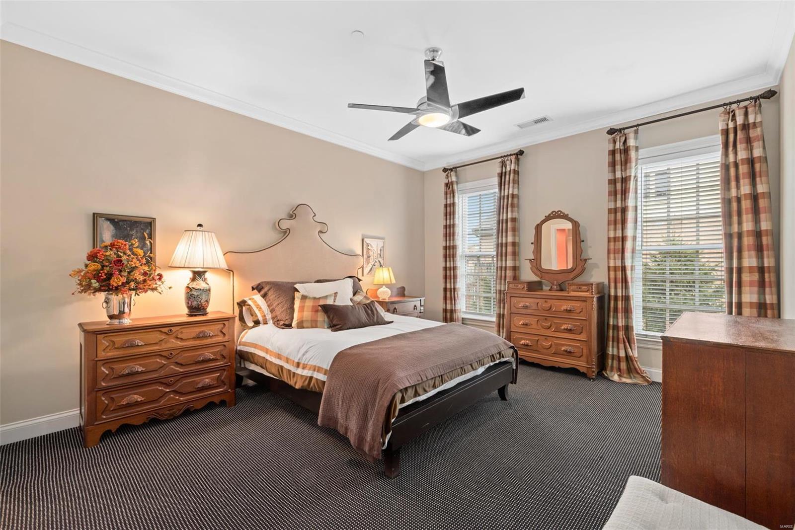 Shaw Place Condo - Residential