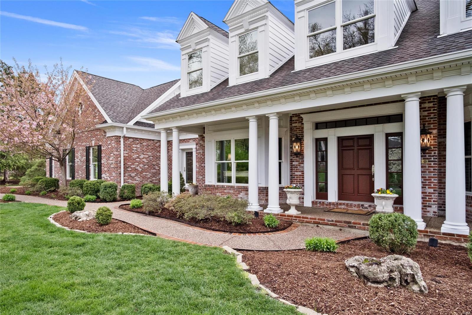 Outer Ladue Drive - Residential