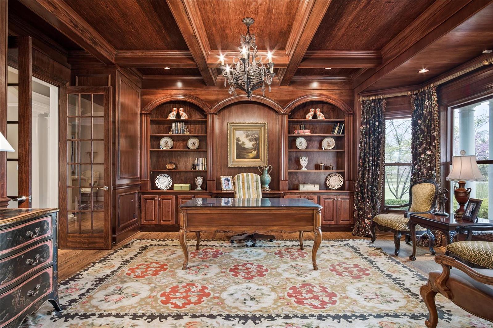 Outer Ladue Drive - Residential