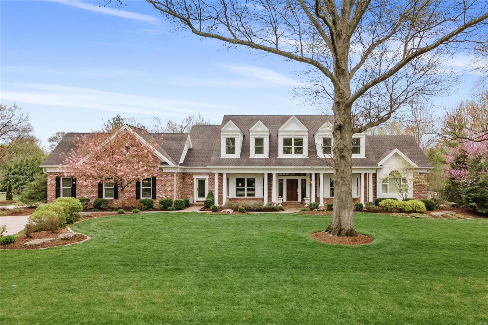 Outer Ladue Drive - Residential