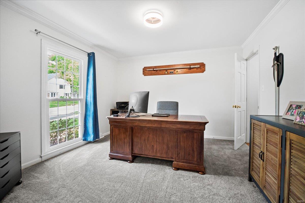 St Louis, Missouri 63131, United States, 4 Bedrooms Bedrooms, ,2 BathroomsBathrooms,Residential,Active,123839
