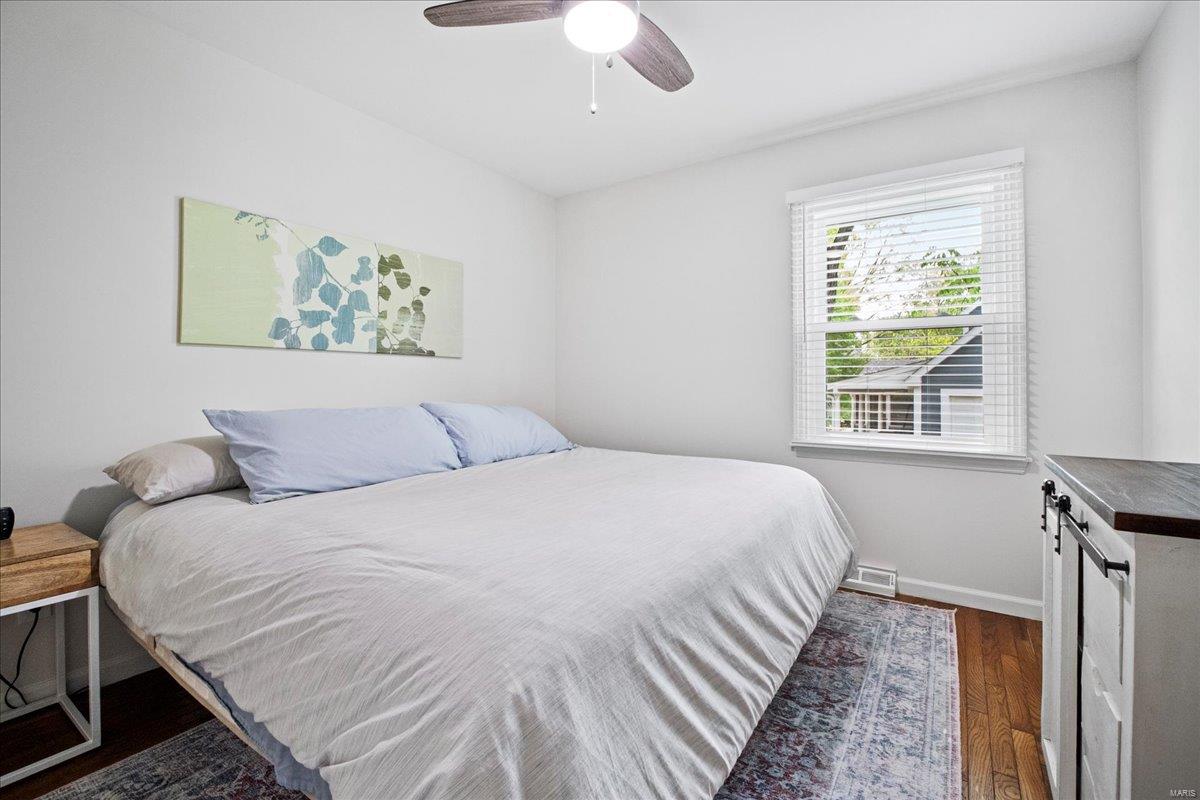 St Louis, Missouri 63131, United States, 4 Bedrooms Bedrooms, ,2 BathroomsBathrooms,Residential,Active,123839