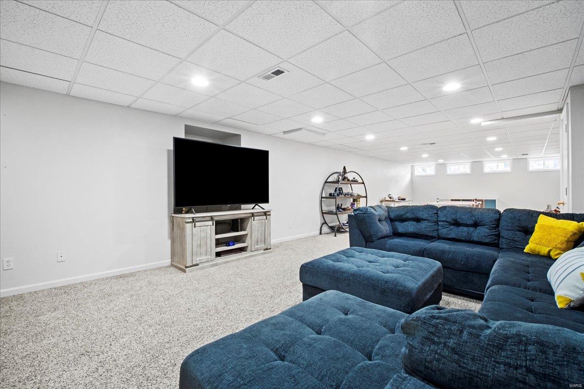 St Louis, Missouri 63131, United States, 4 Bedrooms Bedrooms, ,2 BathroomsBathrooms,Residential,Active,123839