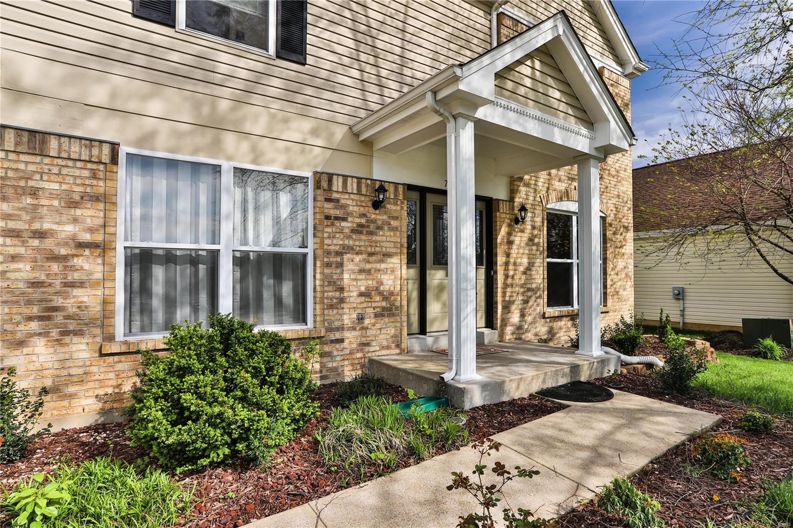 Manors At Bellerive Two - Residential