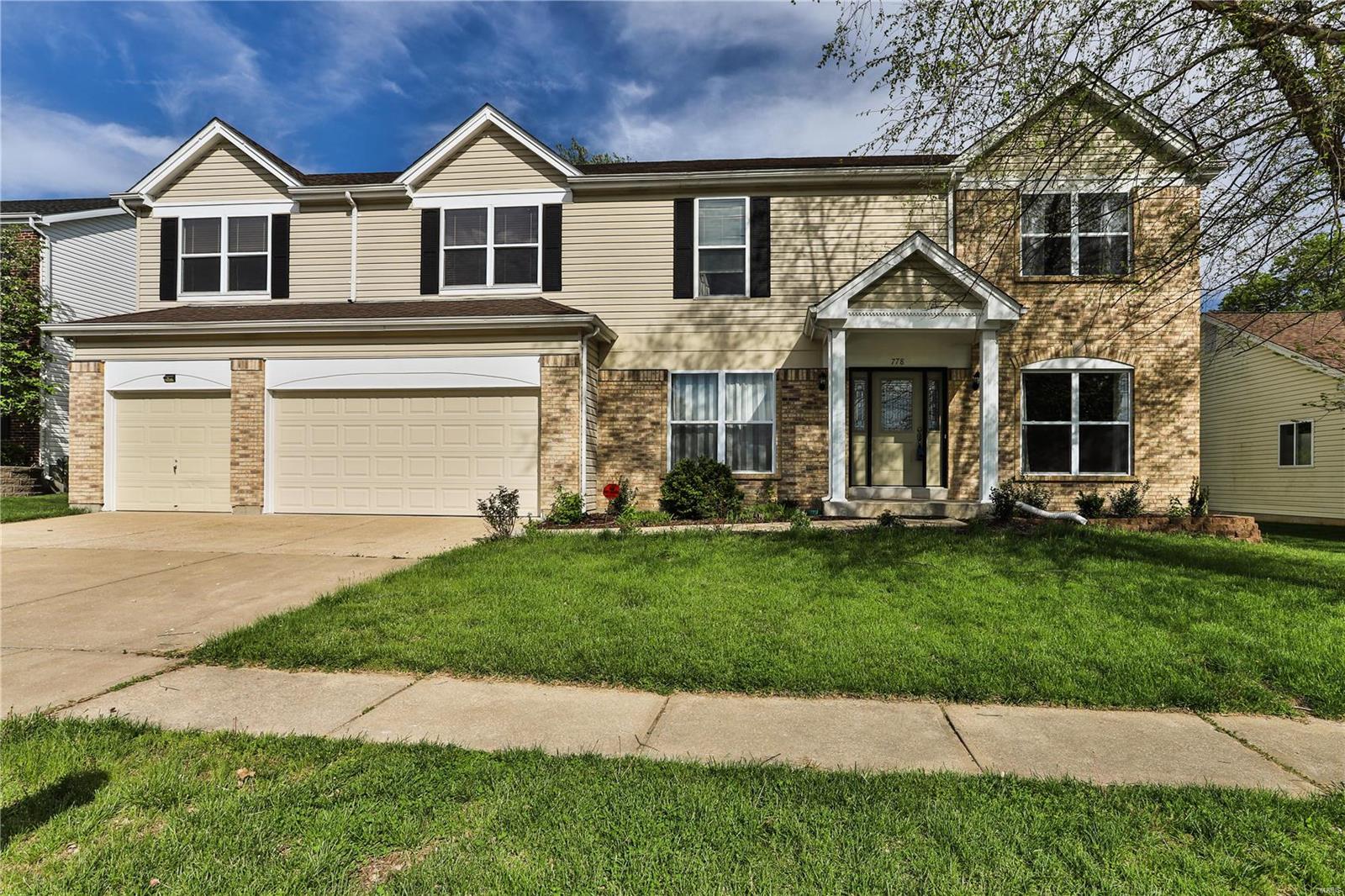 Manors At Bellerive Two - Residential