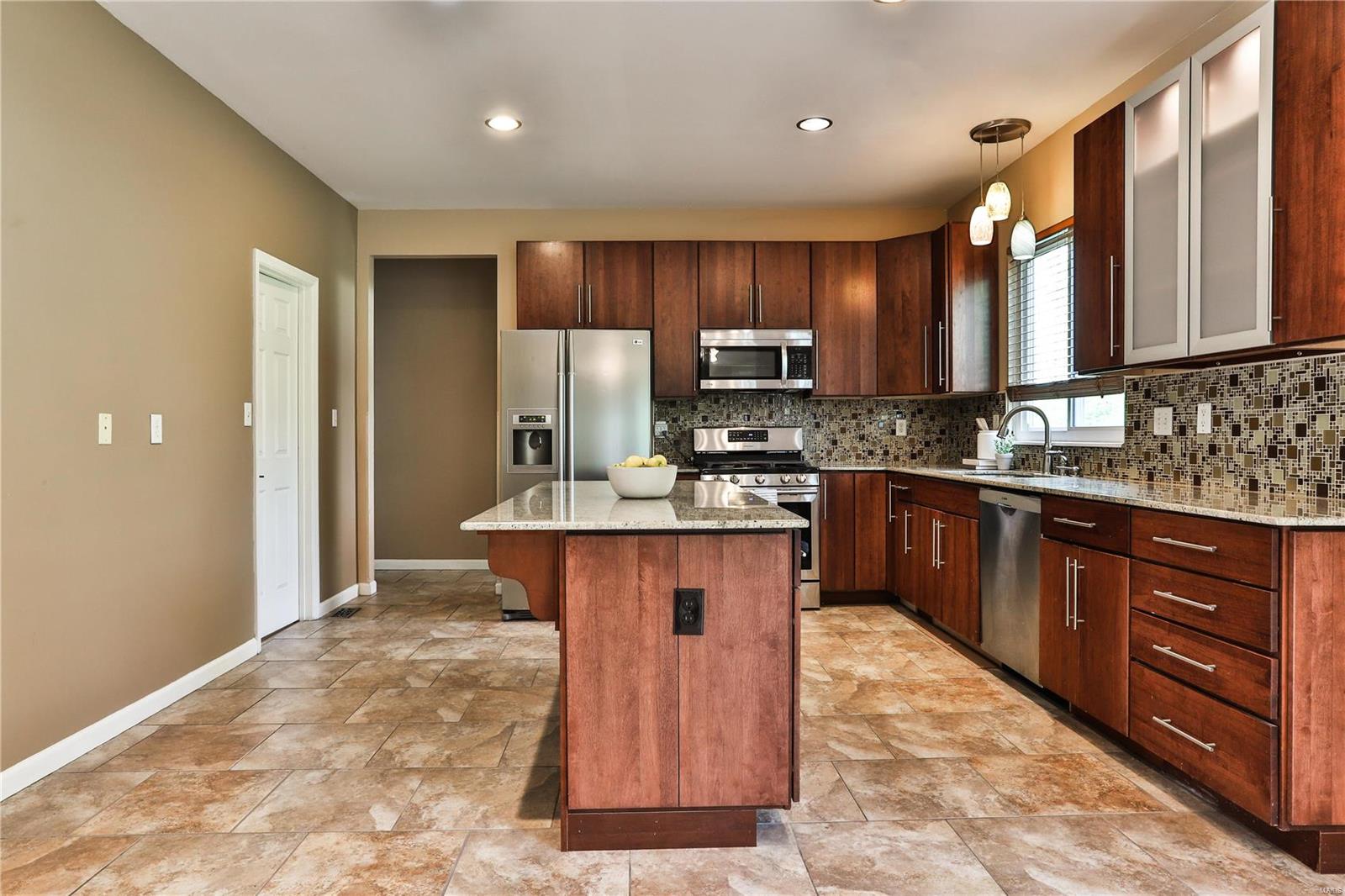 Manors At Bellerive Two - Residential