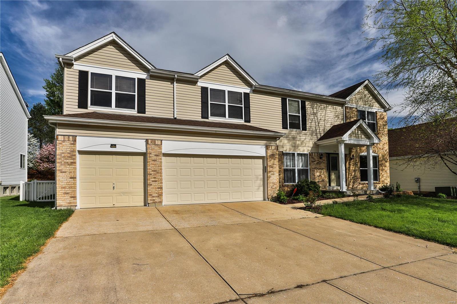 Manors At Bellerive Two - Residential