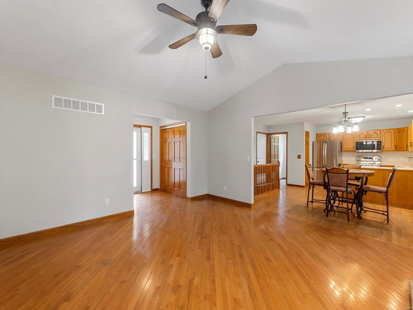 Lake Sherwood Estates - Residential