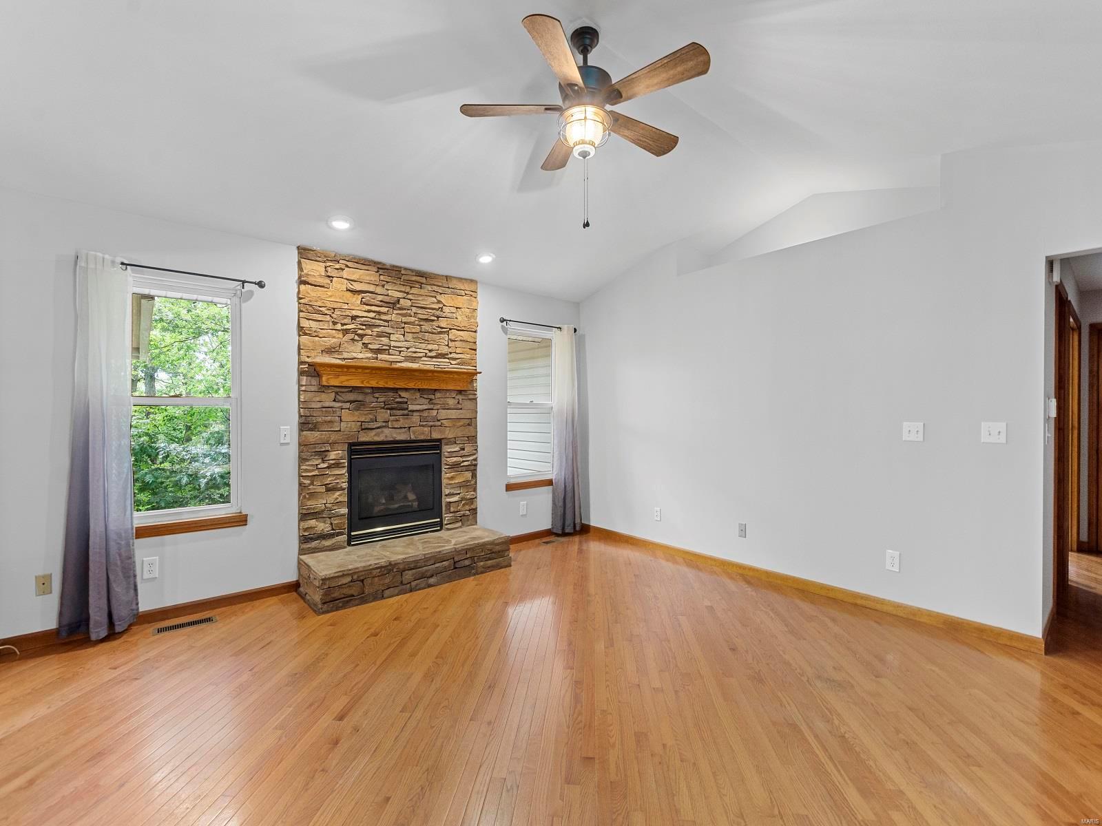 Lake Sherwood Estates - Residential