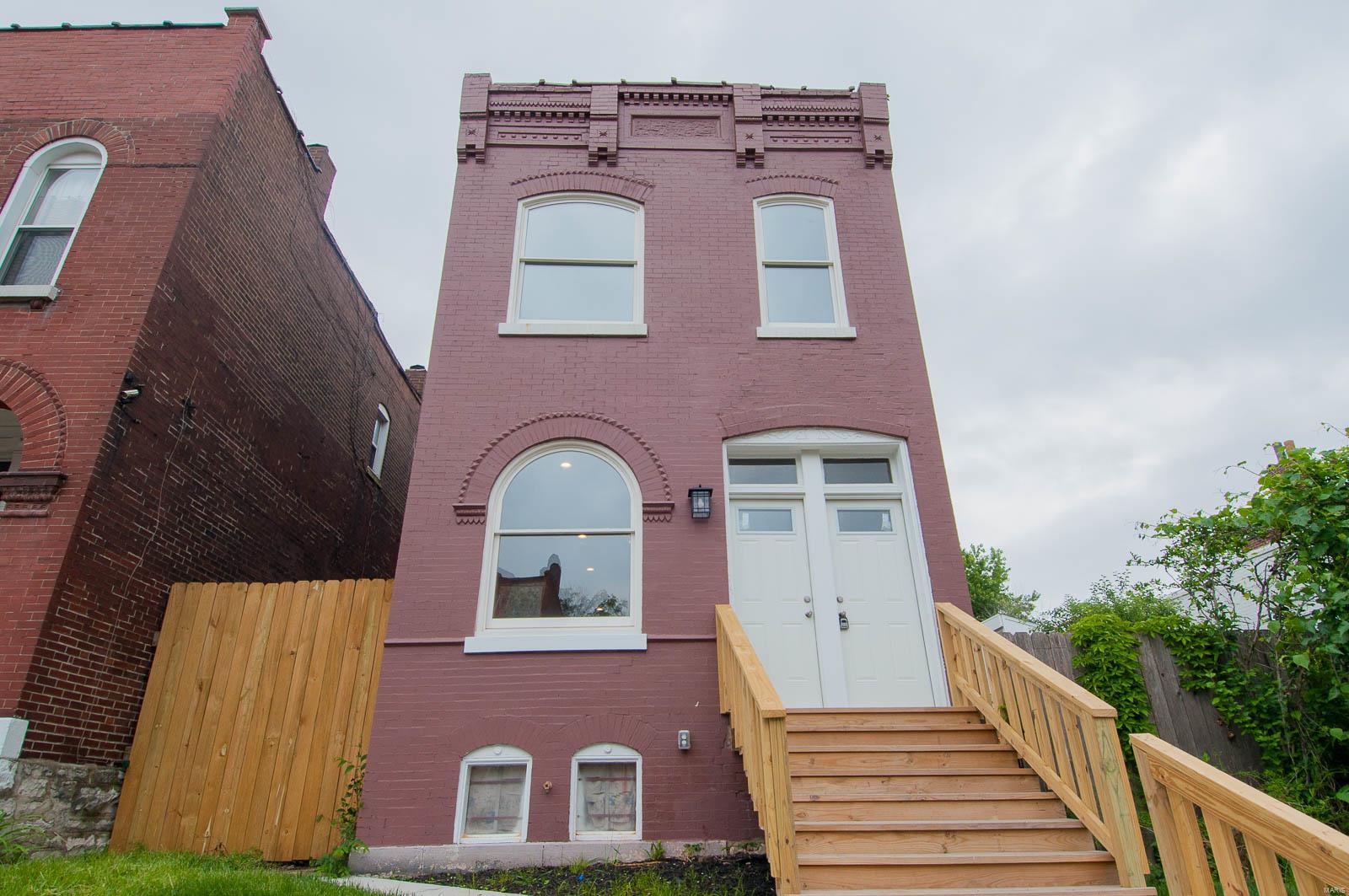 St Louis Commons Add - Residential