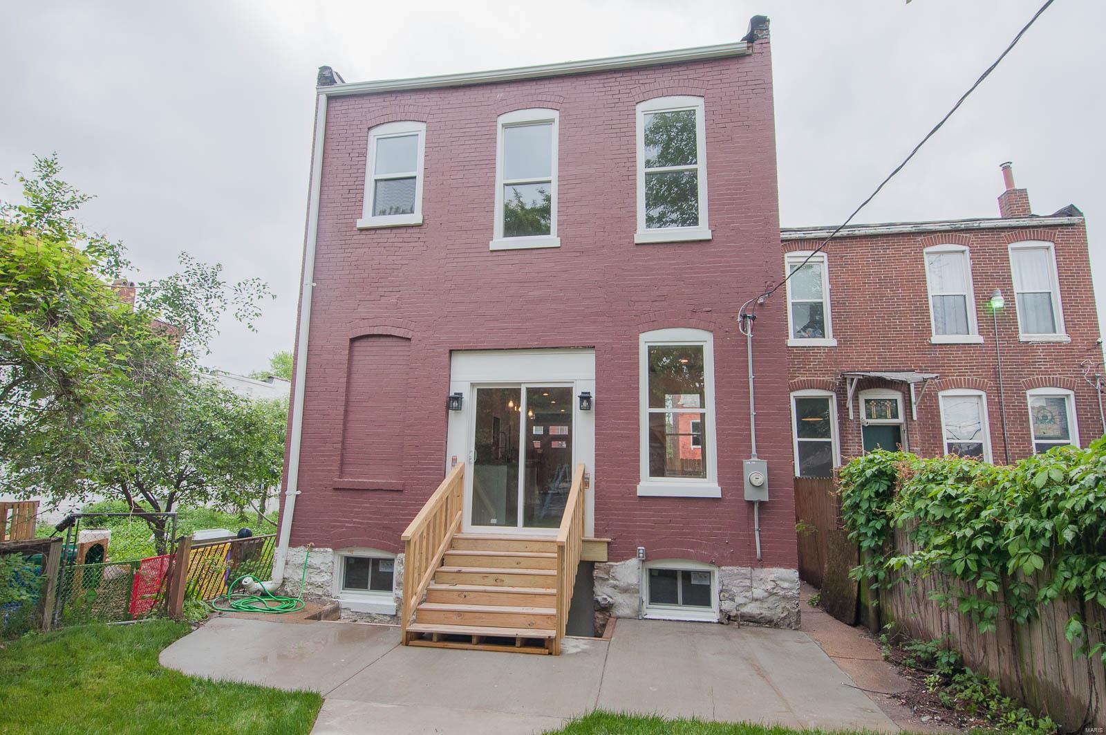 St Louis Commons Add - Residential
