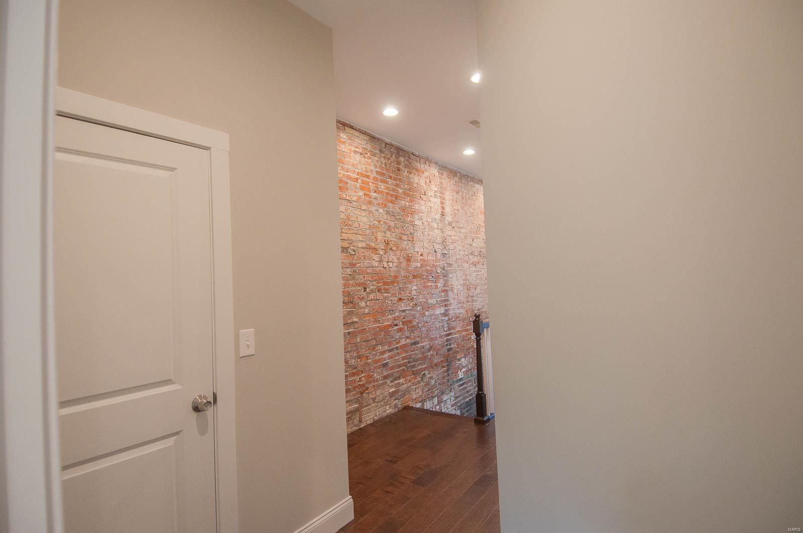 St Louis Commons Add - Residential