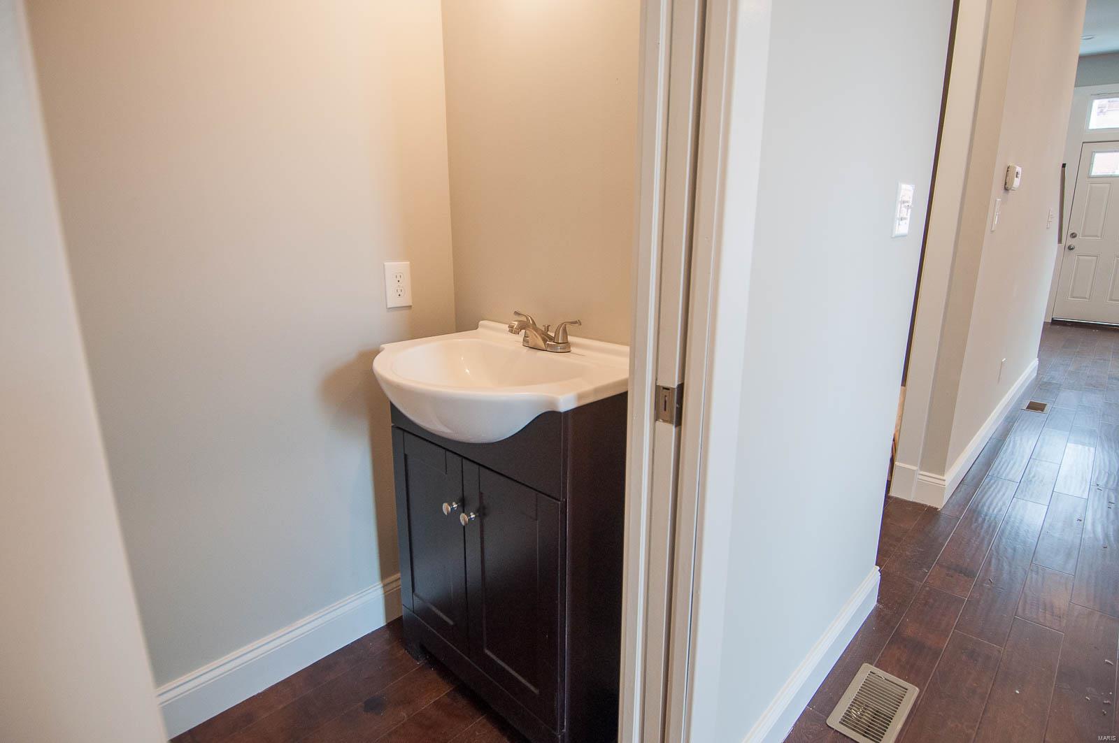 St Louis Commons Add - Residential