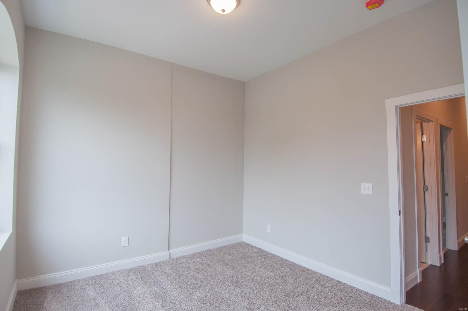 St Louis Commons Add - Residential