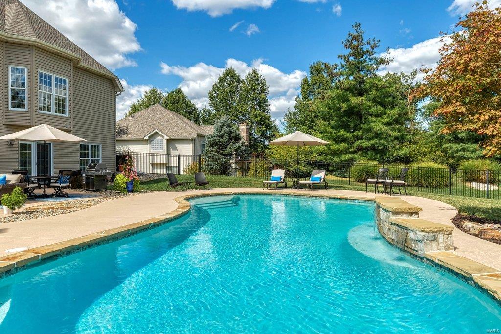 Grey Oaks - Residential