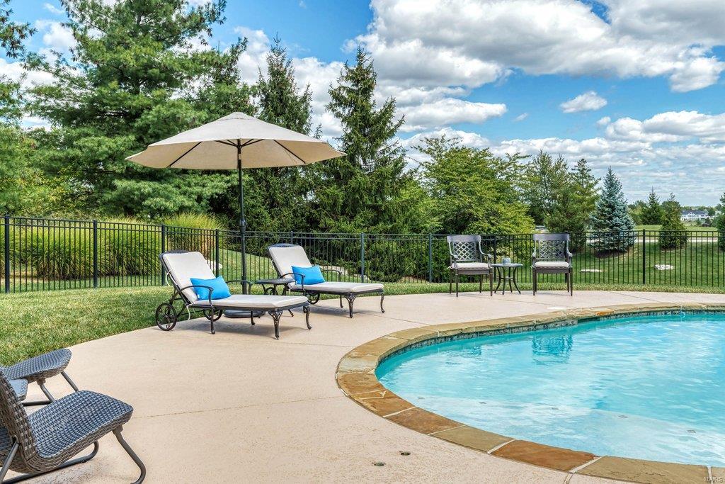 Grey Oaks - Residential