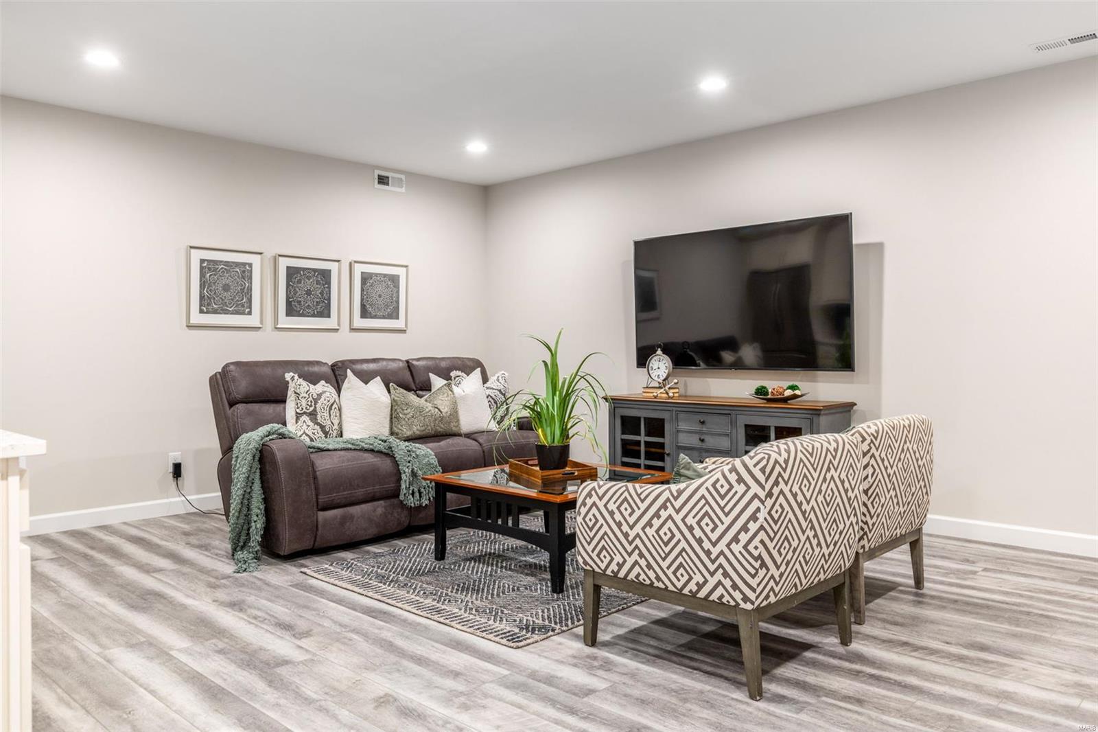 Spring Mill Estate - Residential