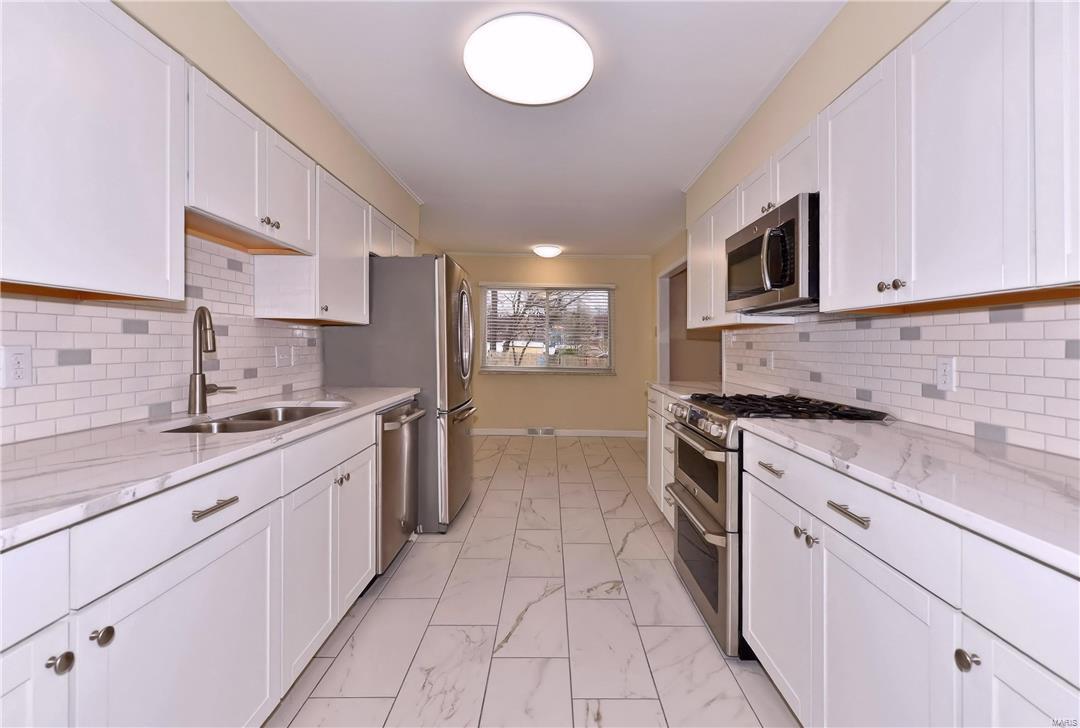 BAXTER ACRES - Residential Lease