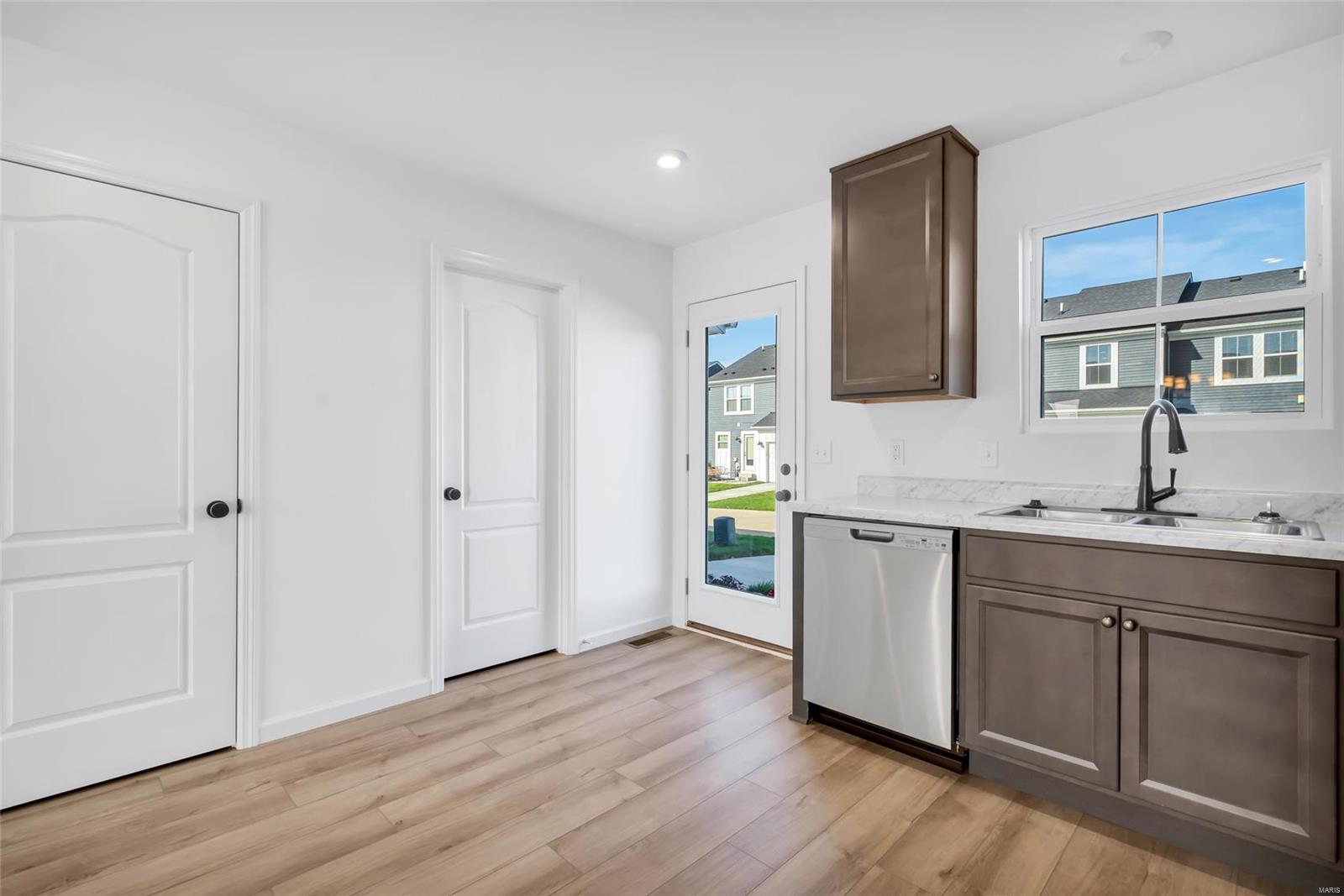 Streets of Caledonia - Residential Lease