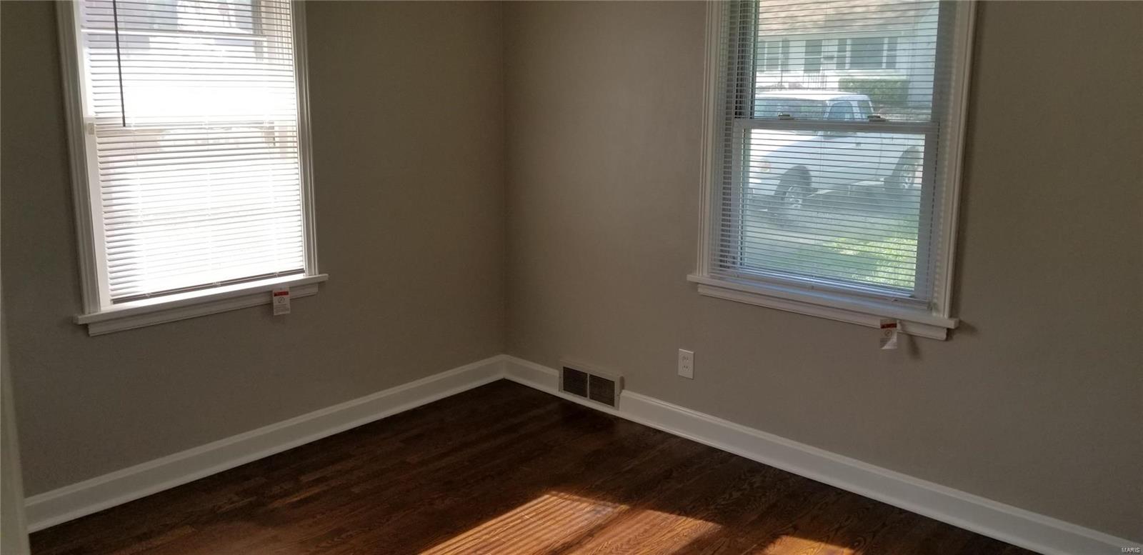 Shackelford Place - Residential