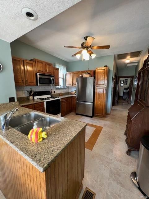 Newport Heights Add 04 - Residential