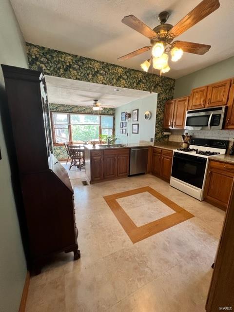 Newport Heights Add 04 - Residential