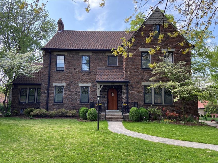 Quintessential Clayton home located in a historic neighborhood, with unparalleled comfort and elegance.  This beautiful home has been updated throughout, has original architectural details, arched doorways, hardwood floors & moldings.  Large formal living and dining room, gourmet kitchen with high end appliances which open to a family room. Mudroom with 4 built-in lockers and a sunroom with French doors opening to a large new patio-perfect for entertaining! Upstairs you will find a luxurious Master Suite w/separate walk in closets, impeccably finished bath w/dbl vanity, multi function shower and sport spa tub.  There's 2 more spacious bedrooms both with ensuite updated bathrooms and 2nd floor laundry.  The fourth and fifth bedrooms share a hallway bath.  Partially finished lower level, full bathroom, walk out and rough in kitchenette. The location is superb!! Walking distance to the lovely DeMun restaurants, shops, Wydown Middle School and Captain Elementary School. Additional Rooms: Mud Room, Sun Room