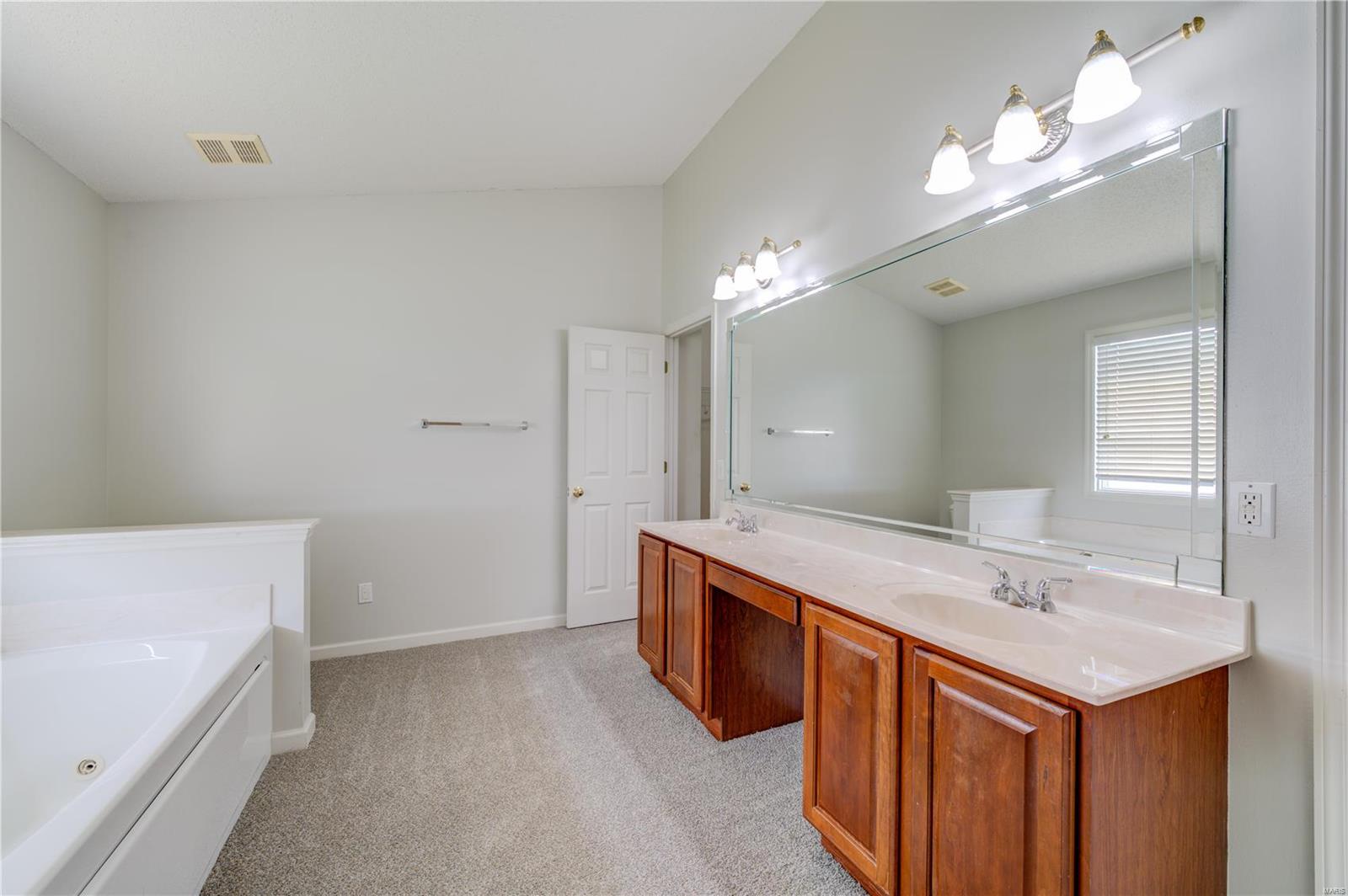 Vlgs At Dardenne Mccluer Village - Residential