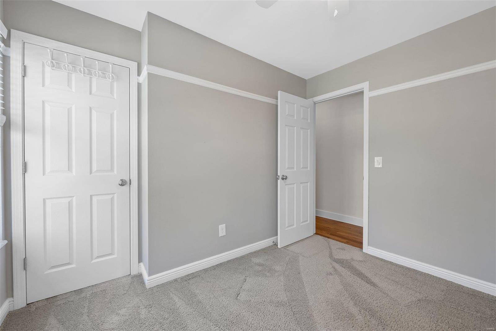 Twin Chimneys - Residential