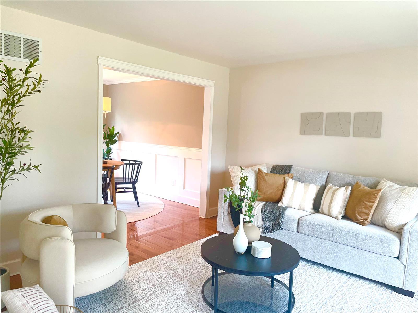 Twin Chimneys - Residential