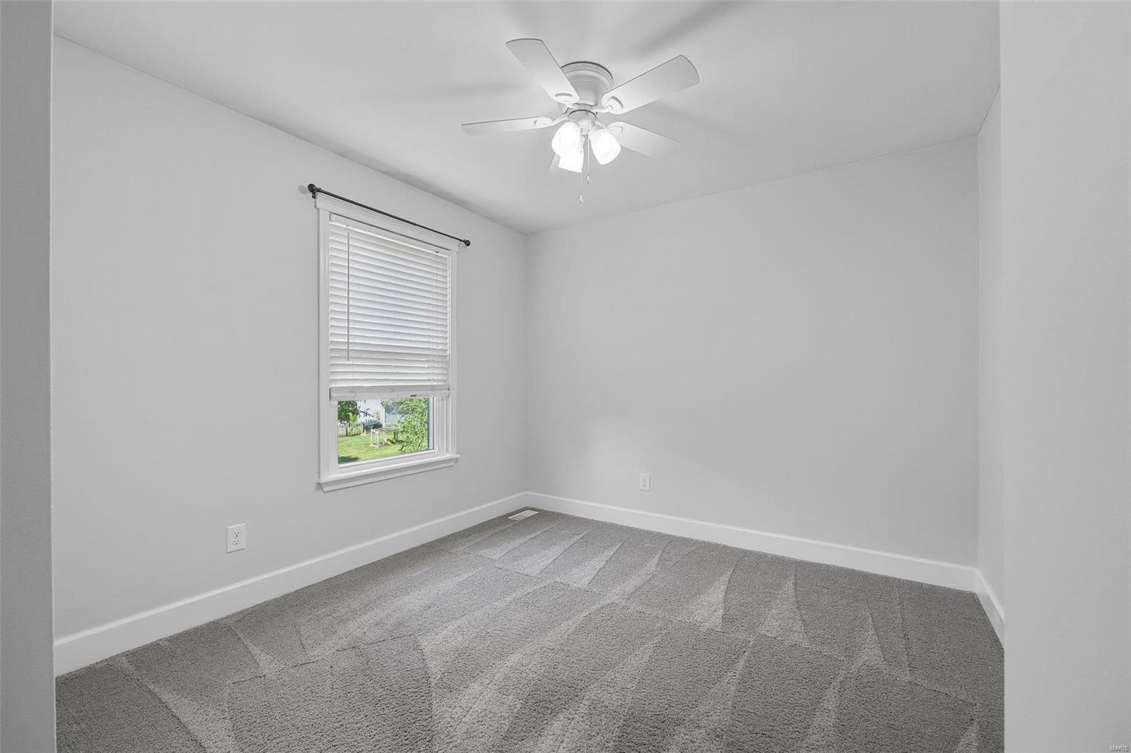 Twin Chimneys - Residential