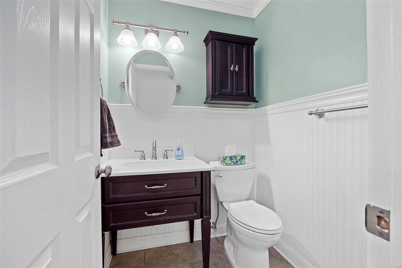 Twin Chimneys - Residential