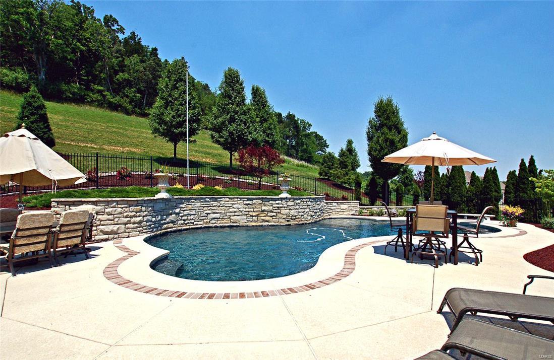 Greystone Six - Residential