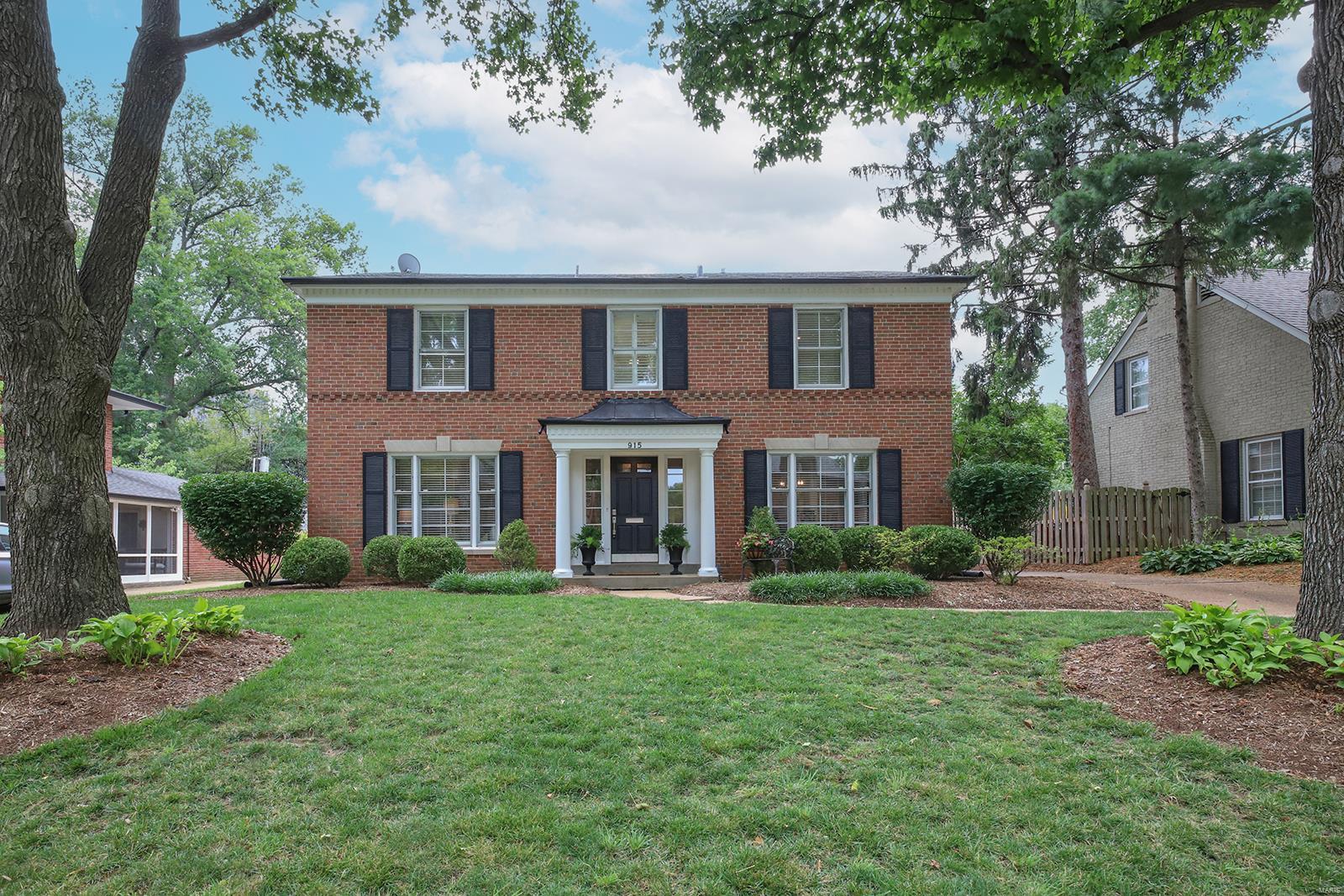 Davis Place - Residential