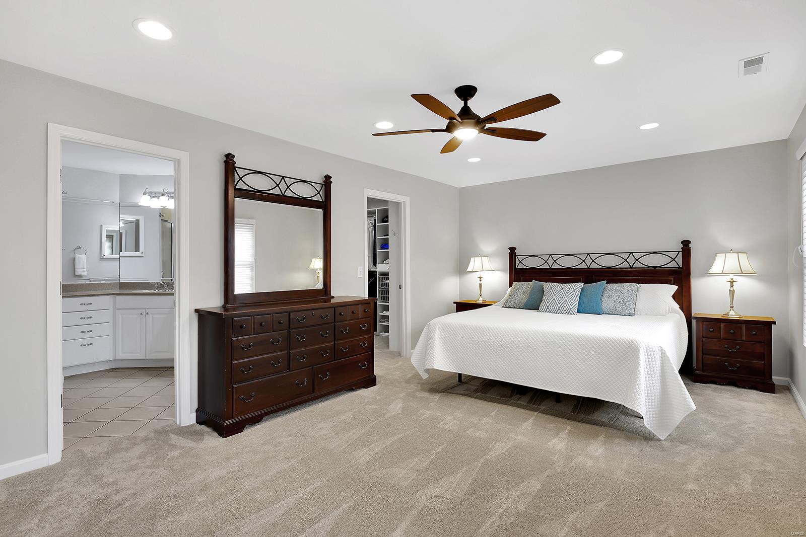 Davis Place - Residential