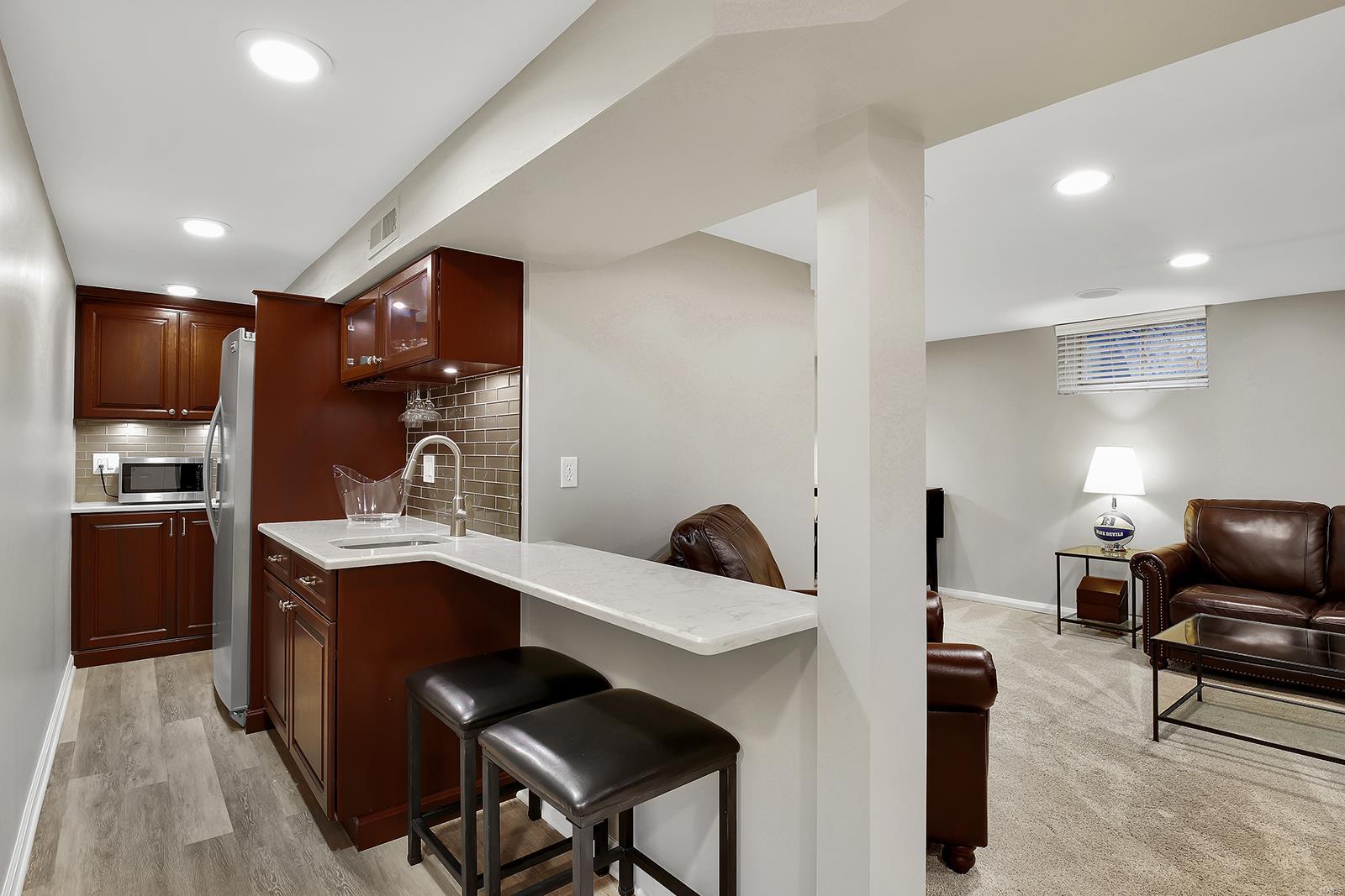 Davis Place - Residential