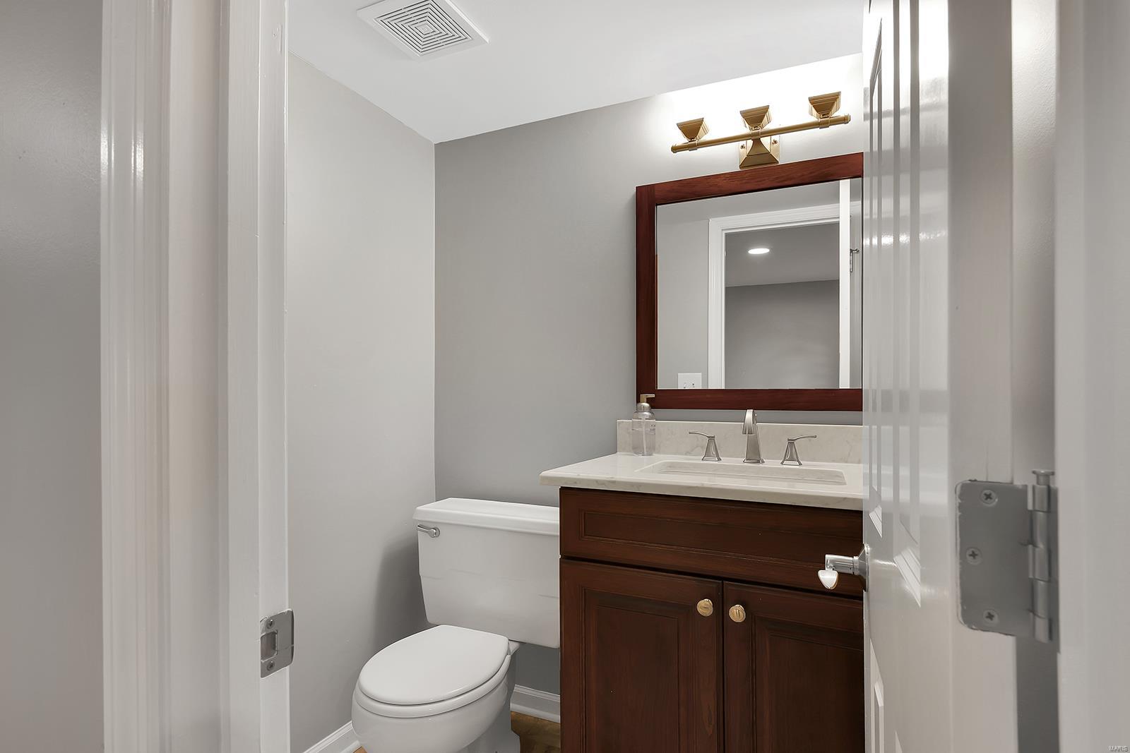 Davis Place - Residential