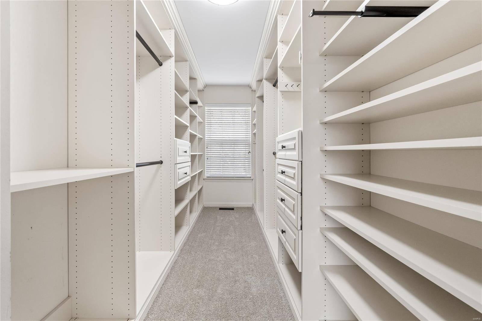 Wildwood, Missouri 63021, United States, 4 Bedrooms Bedrooms, ,3 BathroomsBathrooms,Residential,Pending,19596