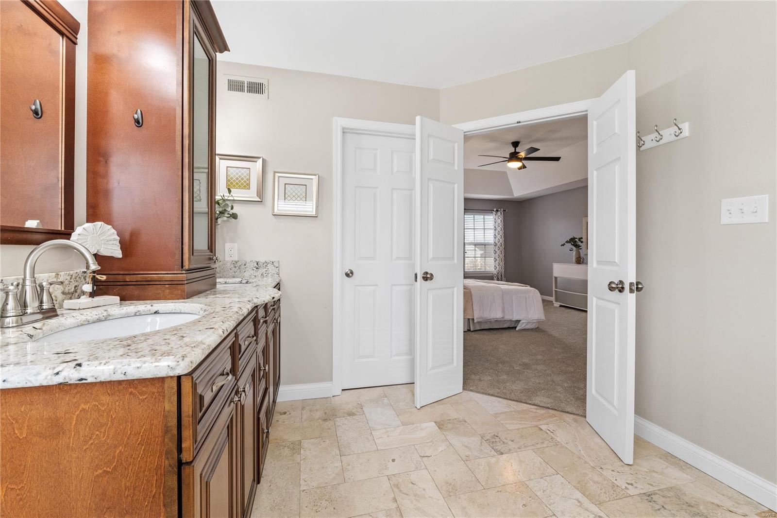 Wildwood, Missouri 63021, United States, 4 Bedrooms Bedrooms, ,3 BathroomsBathrooms,Residential,Pending,19596