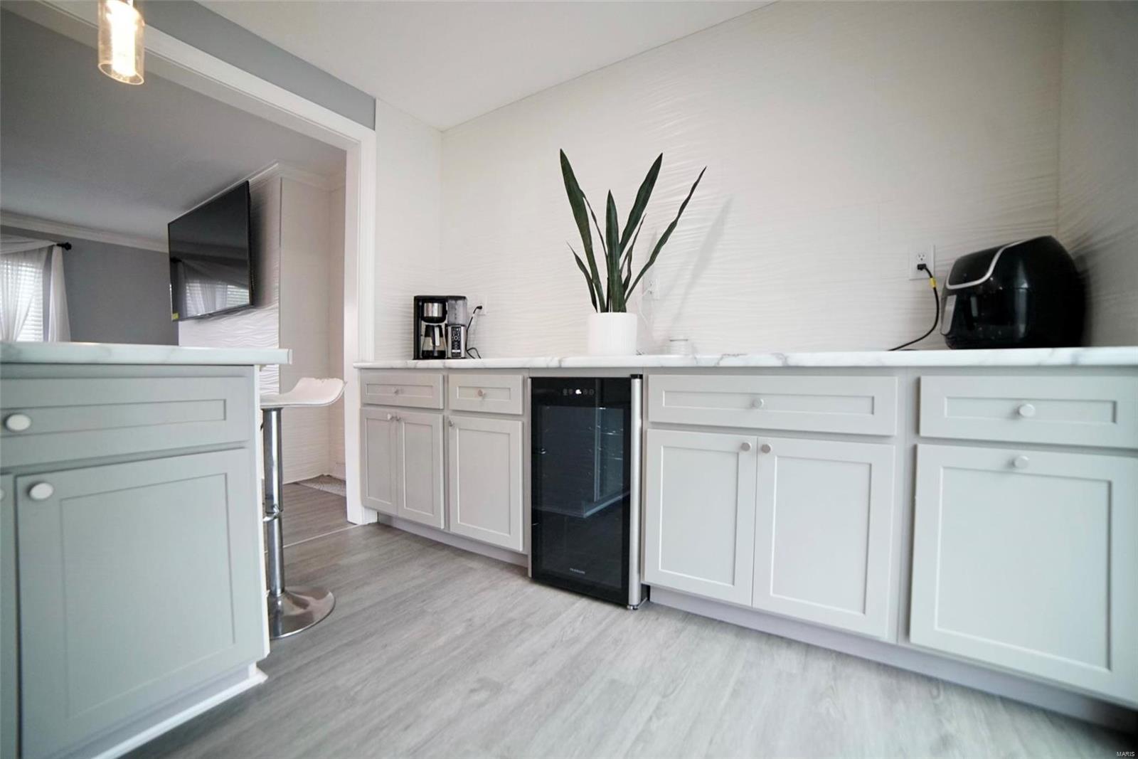 Southern Aire 1 - Residential