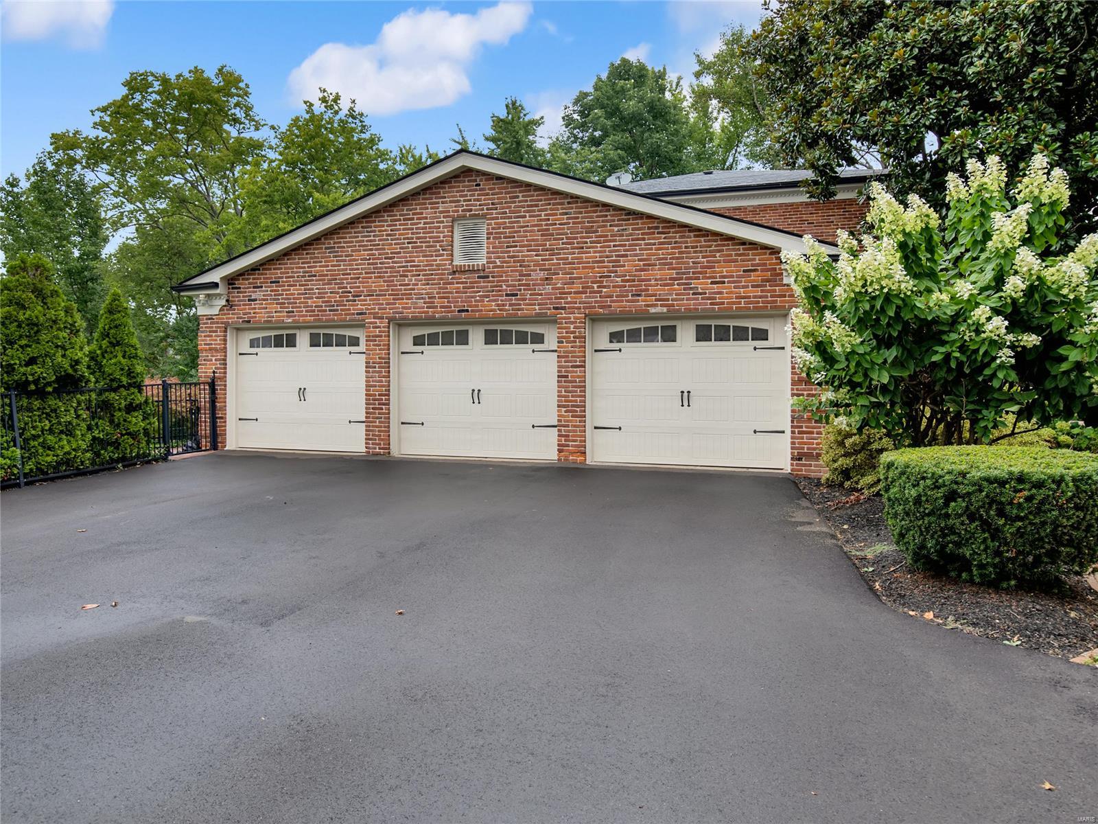 Gouvenor Lane - Residential