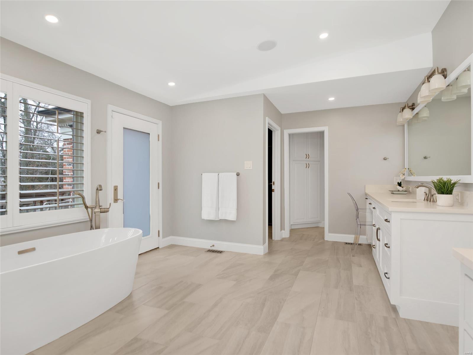 Gouvenor Lane - Residential