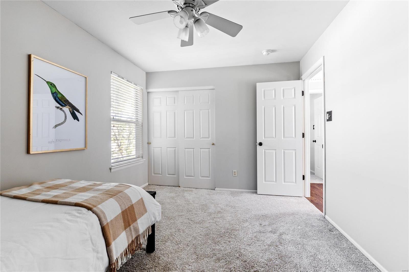 Chesterfield, Missouri 63005, United States, 4 Bedrooms Bedrooms, ,3 BathroomsBathrooms,Residential,Pending,37592