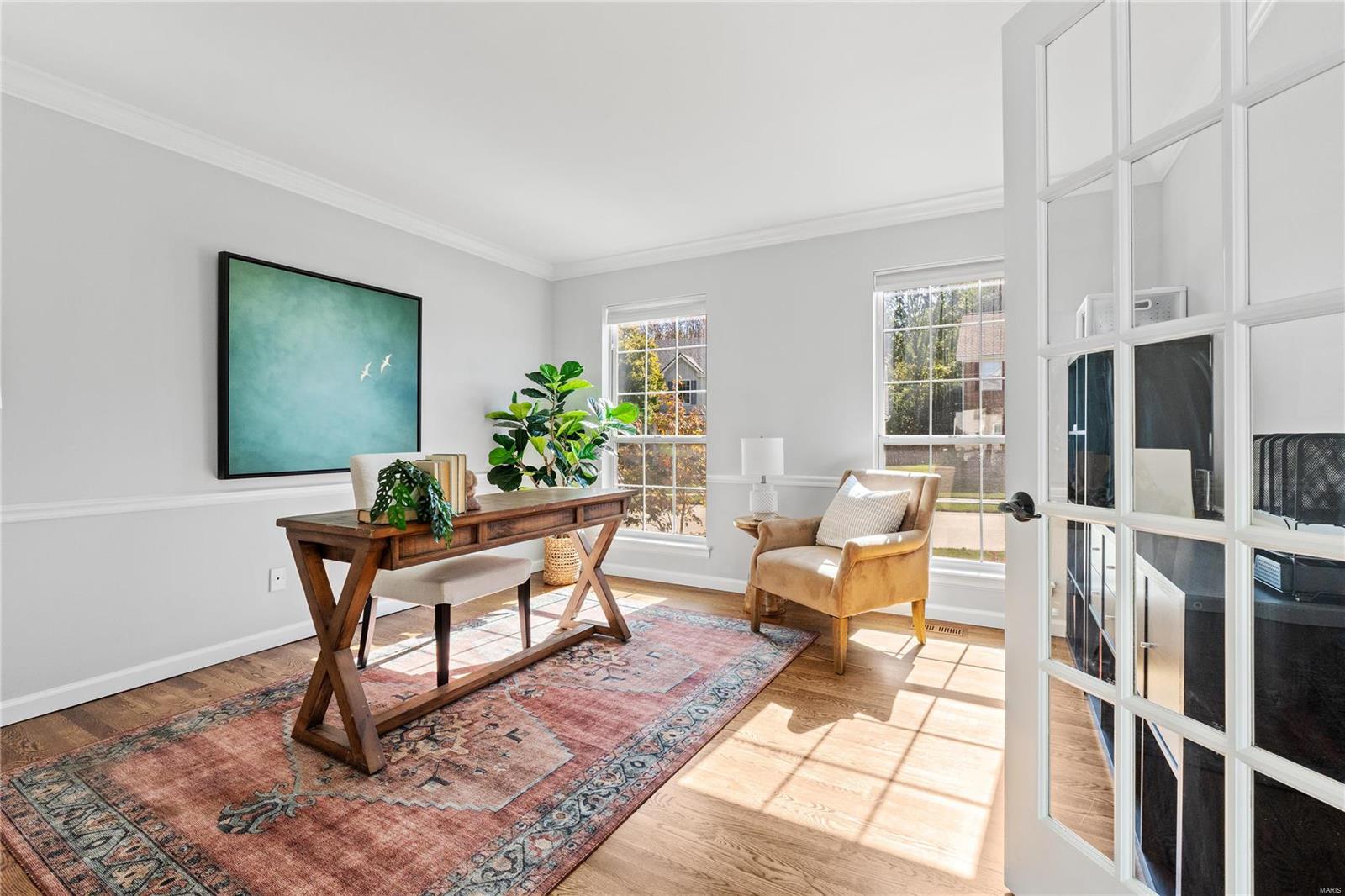 Chesterfield, Missouri 63005, United States, 4 Bedrooms Bedrooms, ,3 BathroomsBathrooms,Residential,Pending,37592