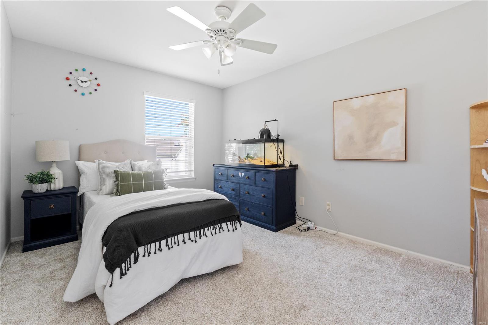 Chesterfield, Missouri 63005, United States, 4 Bedrooms Bedrooms, ,3 BathroomsBathrooms,Residential,Pending,37592