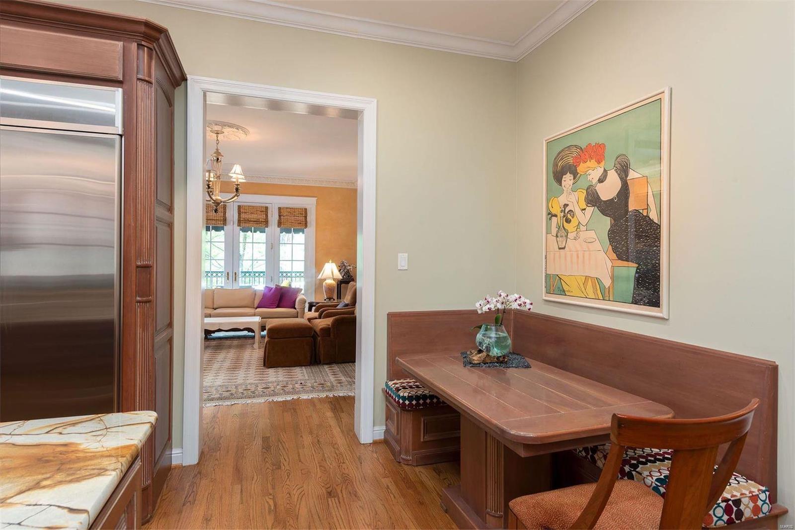 Central Row Twnhms - Residential