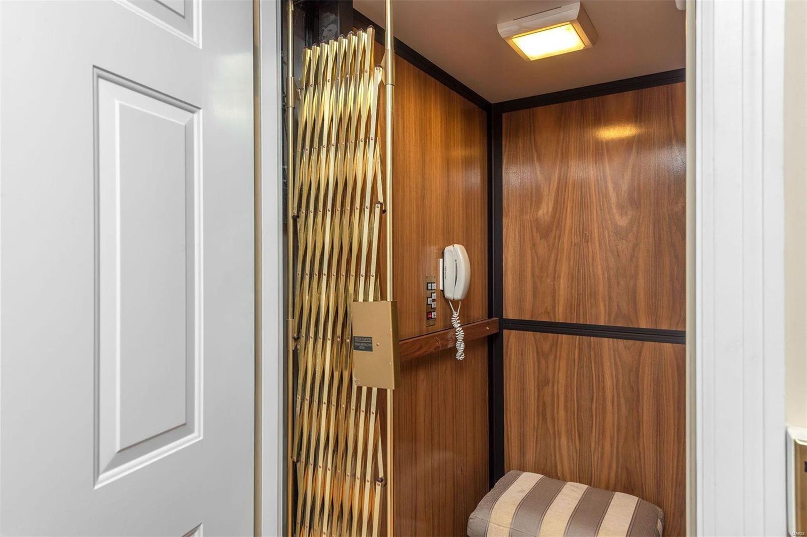 Central Row Twnhms - Residential