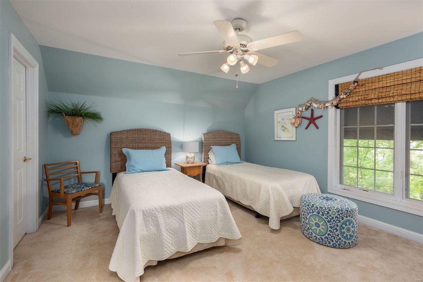 Central Row Twnhms - Residential